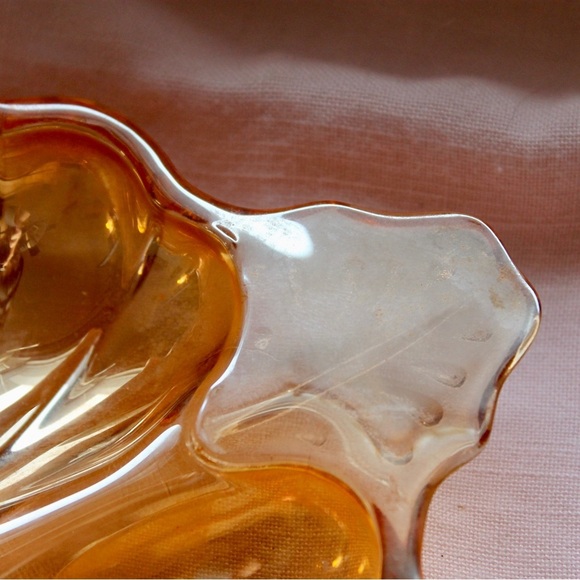 (2pc) Antique 1930s Jeanette Carnival Glass 3-Leaf Clover Trinket Dishes - Picture 11 of 12